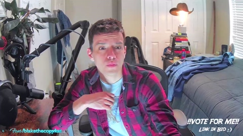 letsplayblake  21-03-2023 video sexyfeet