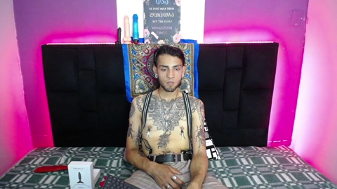 Luck_Hernandez  22-03-2023 video striptease