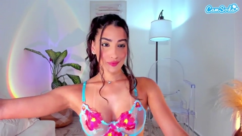 daphne-walton 23-03-2023 spanking CamSoda