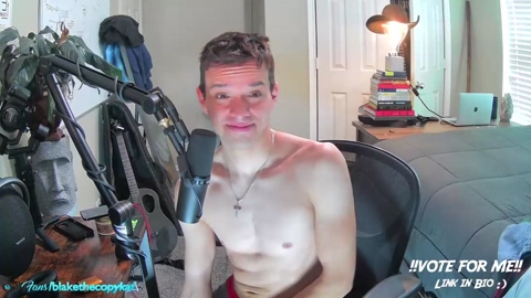 letsplayblake  22-03-2023 video legs