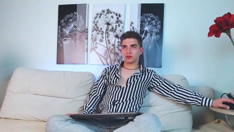 lovelykevin1  22-03-2023 video naked