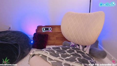 missblaire 24-03-2023 Topless CamSoda