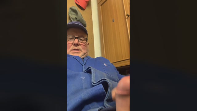 oldgayman36  25-03-2023 Recorded Video spank