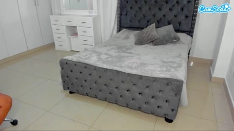 indianova 27-03-2023 yummy CamSoda