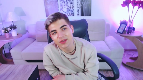 lovelykevin1  26-03-2023 video fuckher