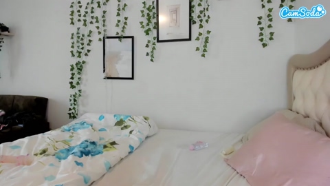 liapersonn69 28-03-2023 pussy CamSoda