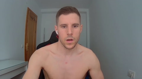 milkhotcam23  27-03-2023 video oral