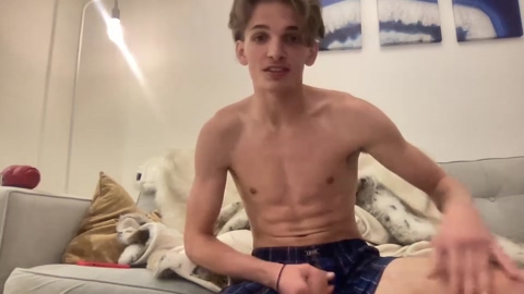 therealleogates  27-03-2023 video cute