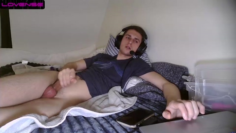 wizzybeats  29-03-2023 video gay