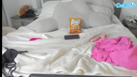 bbygirlzoe 31-03-2023 blowjob CamSoda