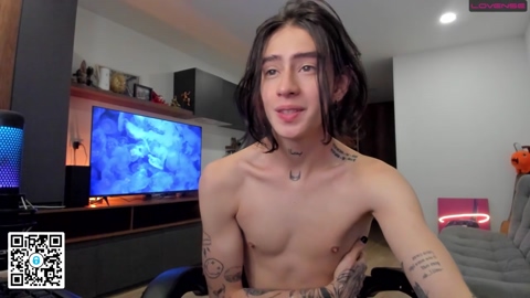 andrew_round  01-04-2023 video Cam