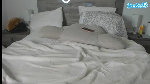 bbygirlzoe 02-04-2023 suck CamSoda