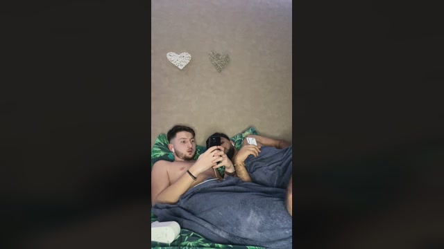 Sexyboyshow69  02-04-2023 Recorded Video legs