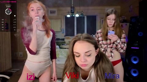misss_viki  04-04-2023 fuckher Couples