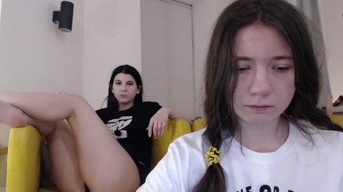 sexy_b0rsch 04-04-2023 Topless 