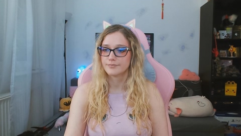 LunaNicole 06-04-2023 suck 