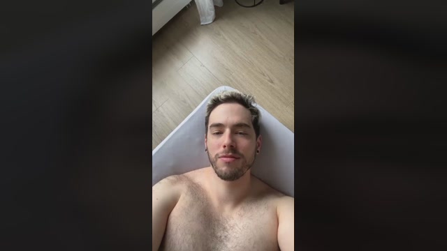 Grybe95  08-04-2023 Recorded Video Topless