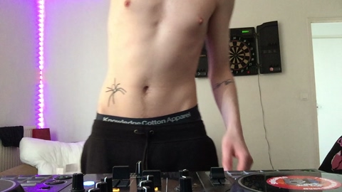 Nalala44