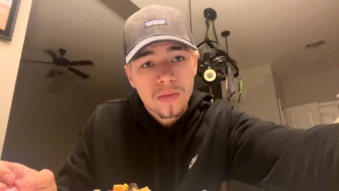 holdthesausagehostage  09-04-2023 video Recorded