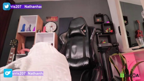 nathanharris207  10-04-2023 video bj-dildo