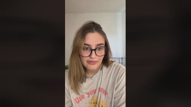 HollyNaeve
