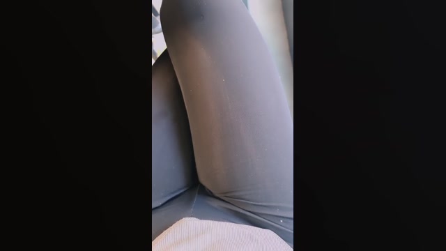 bunny_vic 11-04-2023 deepthroat 