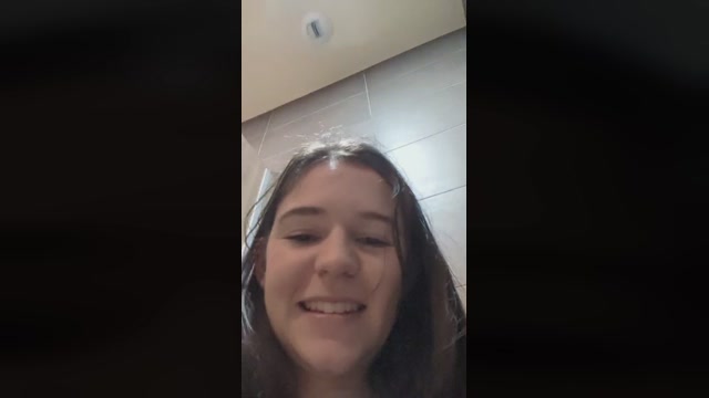 lucie_mehott 12-04-2023 sexy 