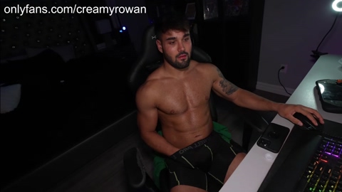 creamybros  12-04-2023 video sexymale