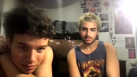 tworoommates  12-04-2023 video lick