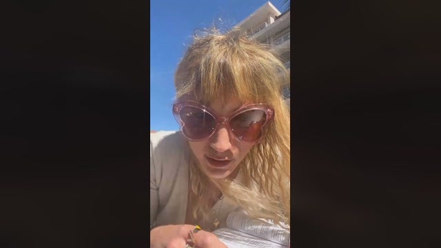 Afrodite1992 14-04-2023 sucktits 