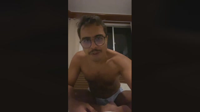 HugoMirandaM  13-04-2023 Recorded Video kissing