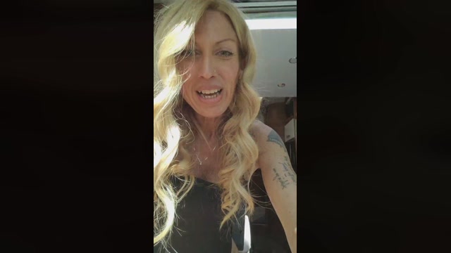 Ladyblue 14-04-2023 tits 