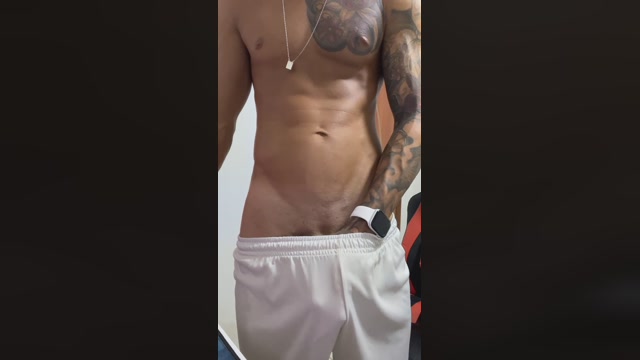 joao2501  13-04-2023 Recorded Video sexymale