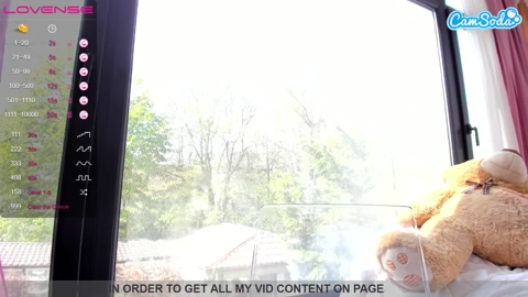 candyteen 18-04-2023 fingering CamSoda