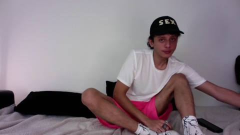 twinksguys360  17-04-2023 video Topless