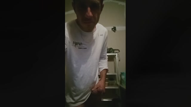 grossequeue844  18-04-2023 Recorded Video toy