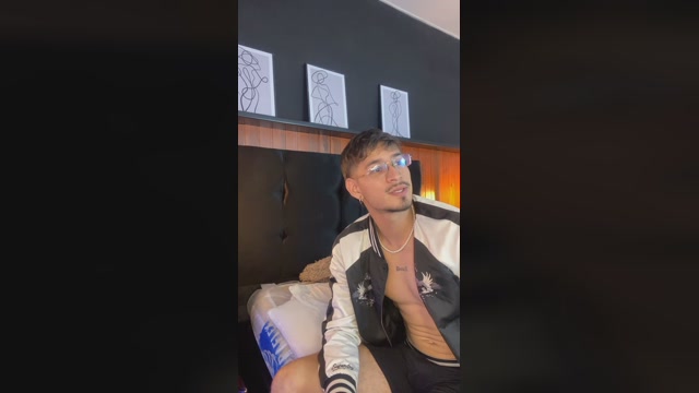 CatchingStraig  19-04-2023 Recorded Video kinky