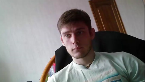 jon3983  20-04-2023 video kiss