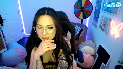 lexileetv 20-04-2023 legs CamSoda