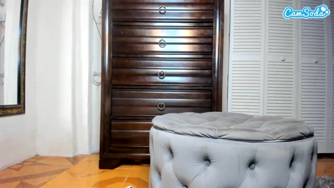 iluvsaffire-bleu 20-04-2023 suckshow CamSoda