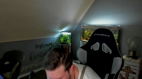 ronhill13  21-04-2023 Recorded Video wank