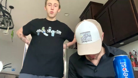 holdthesausagehostage  22-04-2023 video jackoff