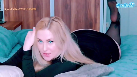magiceyes 24-04-2023 kiss CamSoda