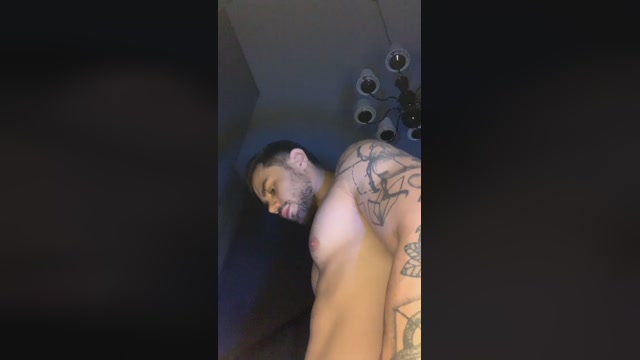 adamcrowly  28-04-2023 Recorded Video harddick