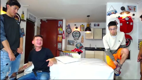 sextwinksx  29-04-2023 video lovense