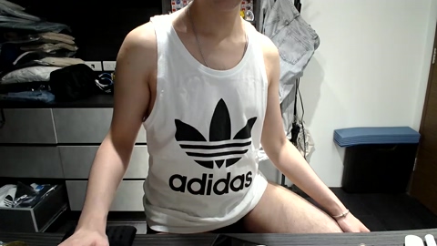 chriswu69820  30-04-2023 Recorded Video twink