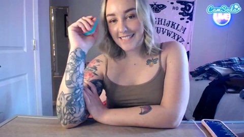 thicc-tattooed-bitch 01-05-2023 love CamSoda