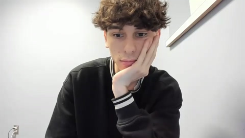 aesus3x  04-05-2023 video skinny