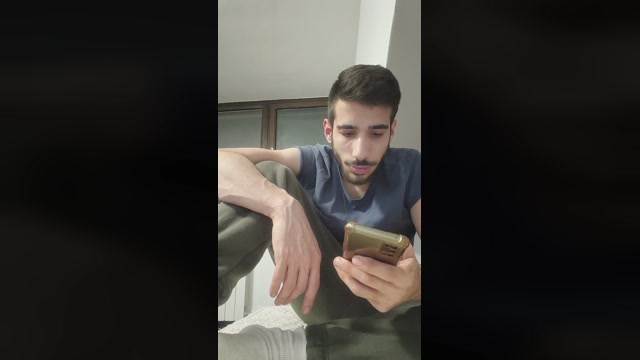 arnold9725  04-05-2023 Recorded Video beauty