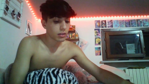 berto101  04-05-2023 Recorded Video kissing